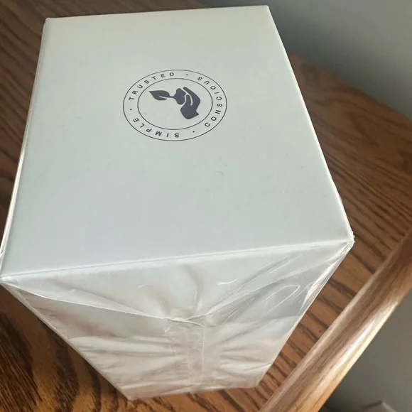 Clean Reserve Skin Eau de Parfum - White - Picture 3 of 5